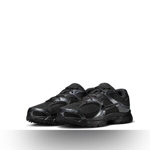 Nike V5 RNR Men's Black Athletic Shoes